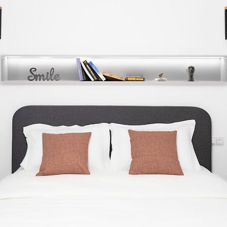 Andos Cozy & Luxury Upgraded Apartments Atenas Exterior foto